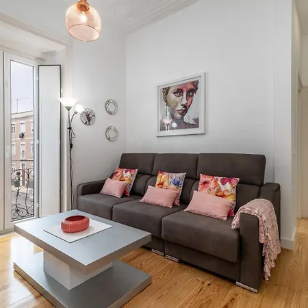 Modern 2bedroom In Graça Appartement *