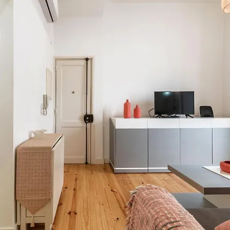 Modern 2bedroom In Graça Lissabon
