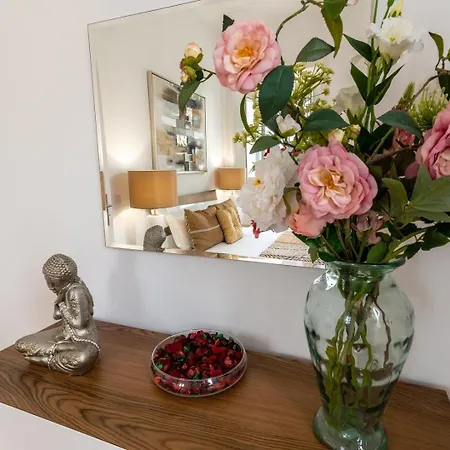 Modern 2bedroom In Graça Lissabon